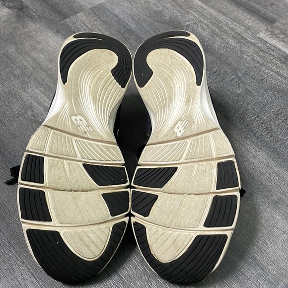 New Balance 711 V3 Navy Blue Black Sneakers Shoes Women’s Size 6.5 - Picture 6 of 8